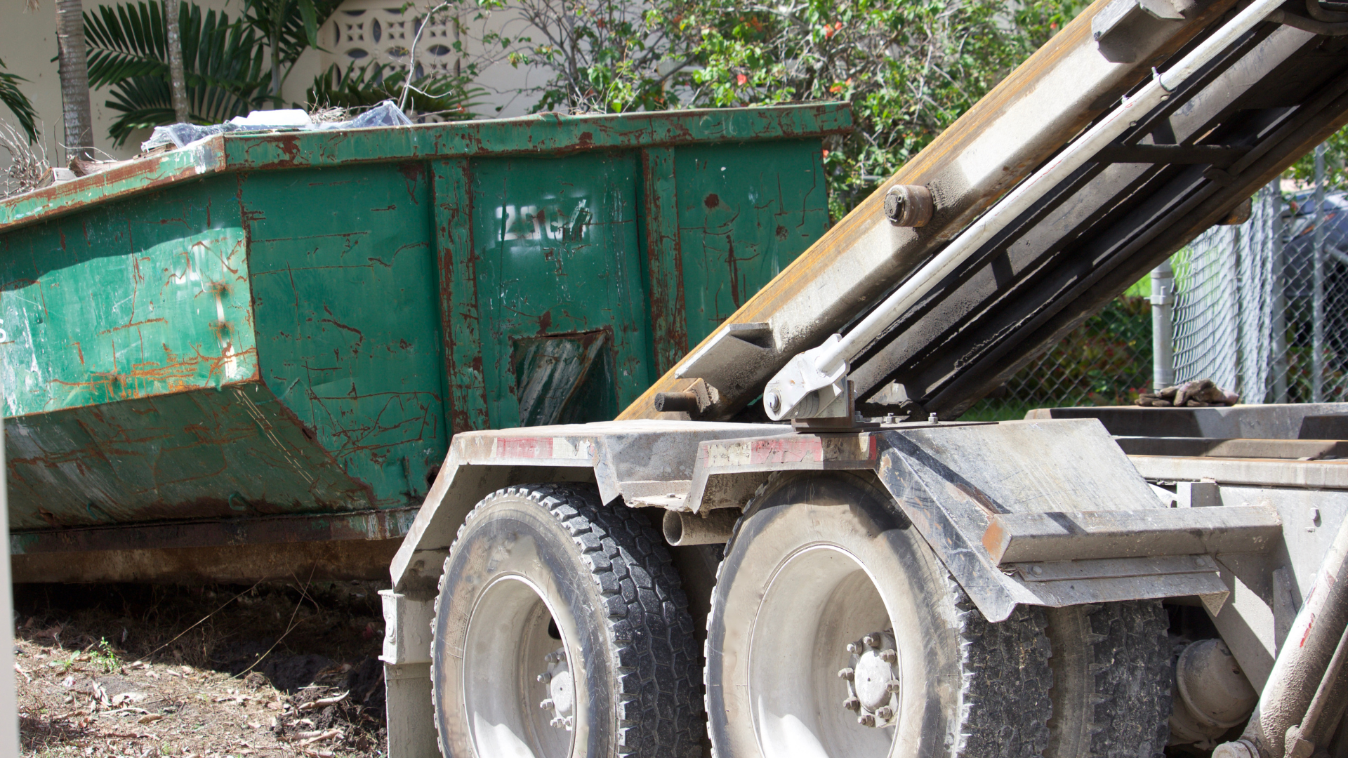 Roof-Top Roll Off Containers (30-Yard)